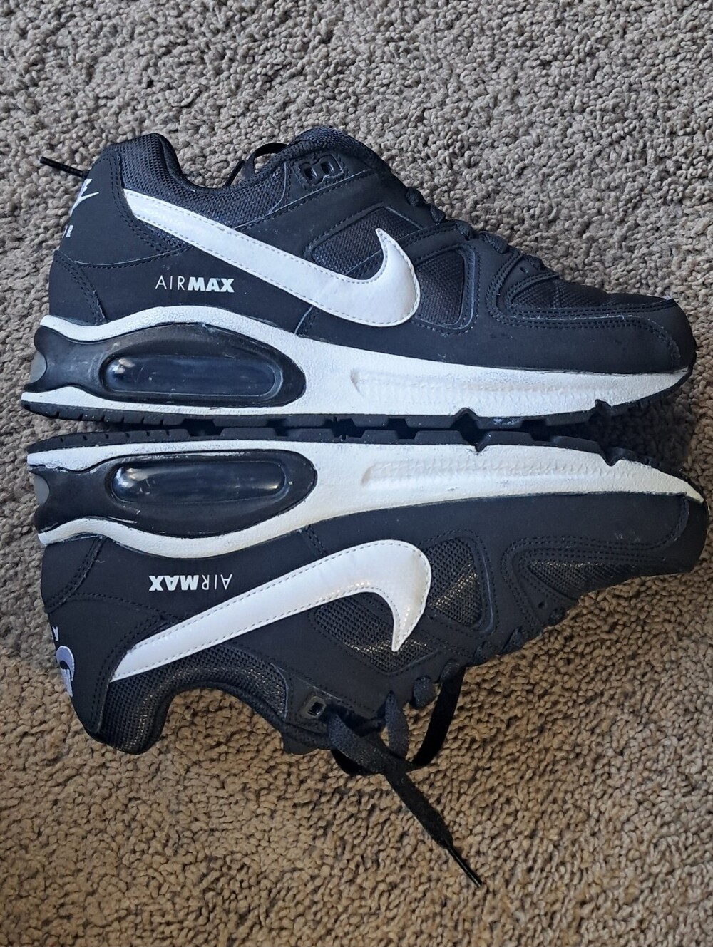 Nike Men's Black and White Air Max Sneakers